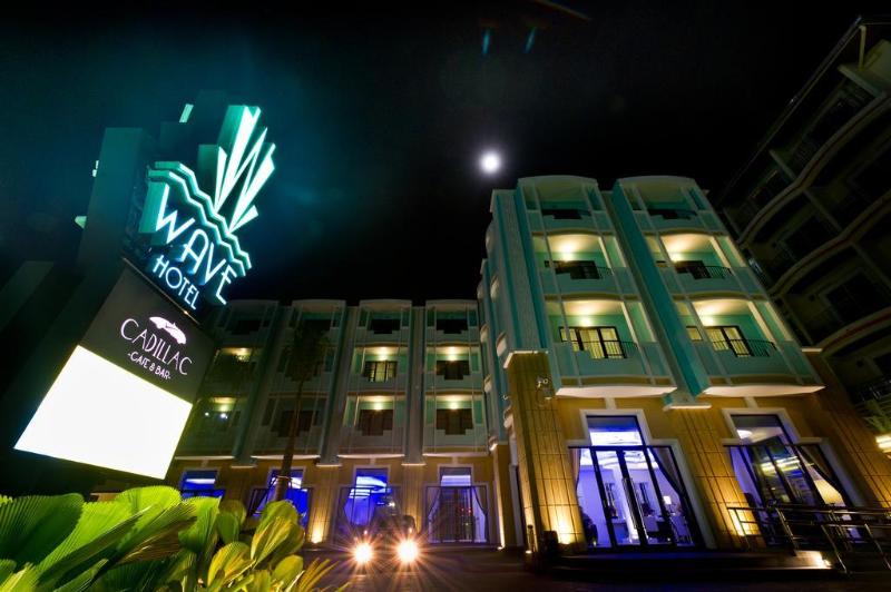 Wave Hotel - Genel