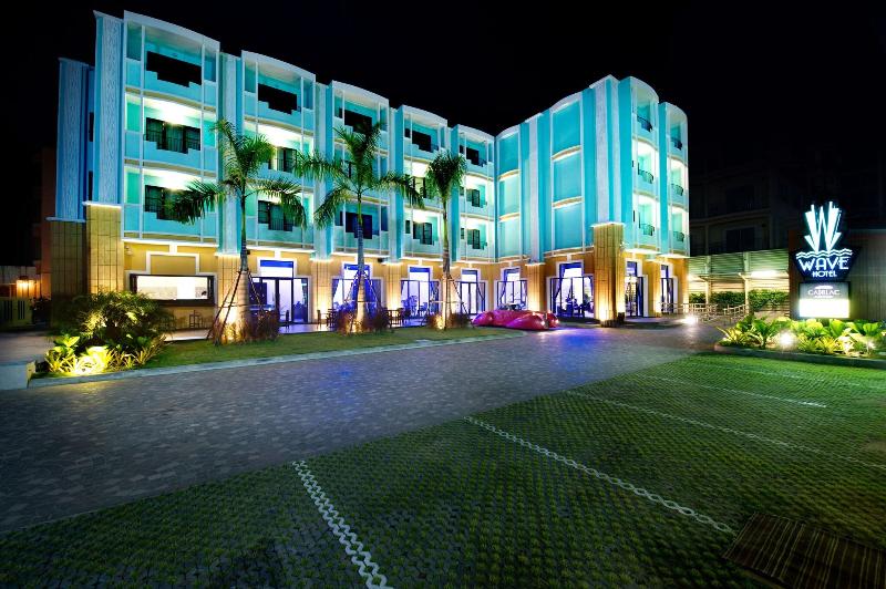 Wave Hotel - Genel