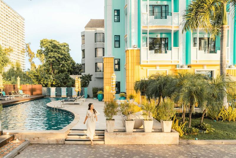 Wave Hotel - Havuz
