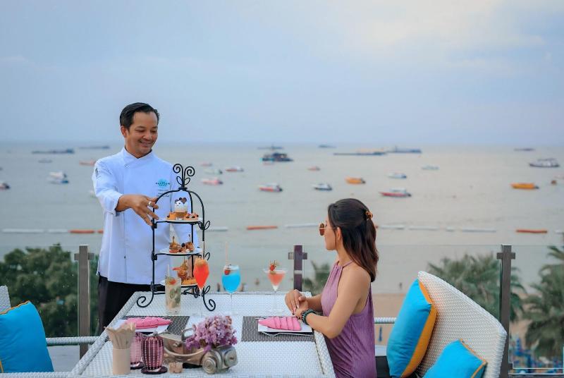 Wave Hotel - Teras