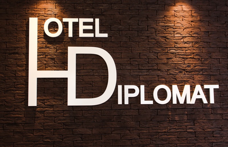 Diplomat Hotel - Lobi