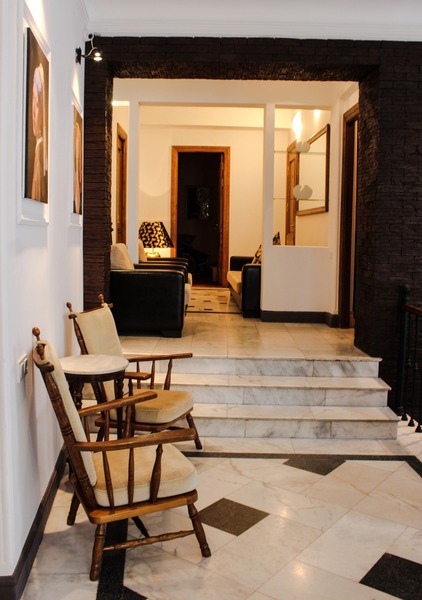 Diplomat Hotel - Lobi
