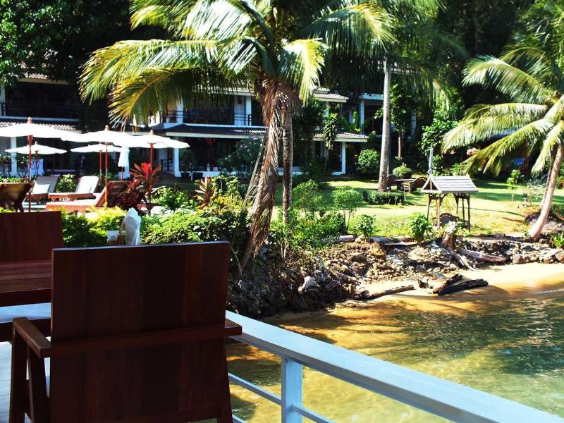 Resolution Resort - Genel