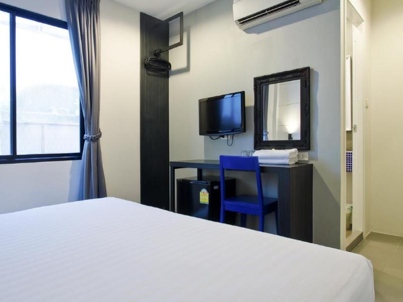 Di Place Hotel Bangkok - Genel