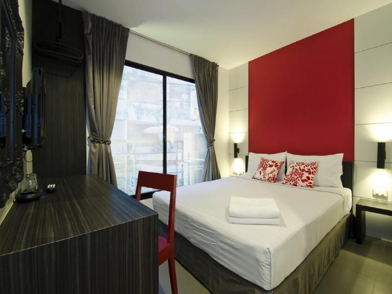 Di Place Hotel Bangkok - Genel