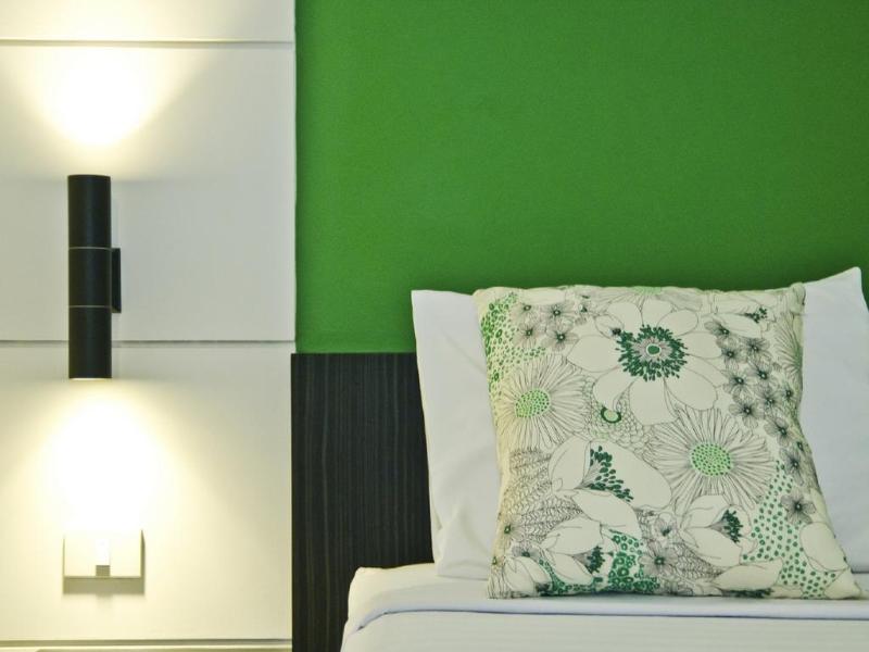 Di Place Hotel Bangkok - Genel