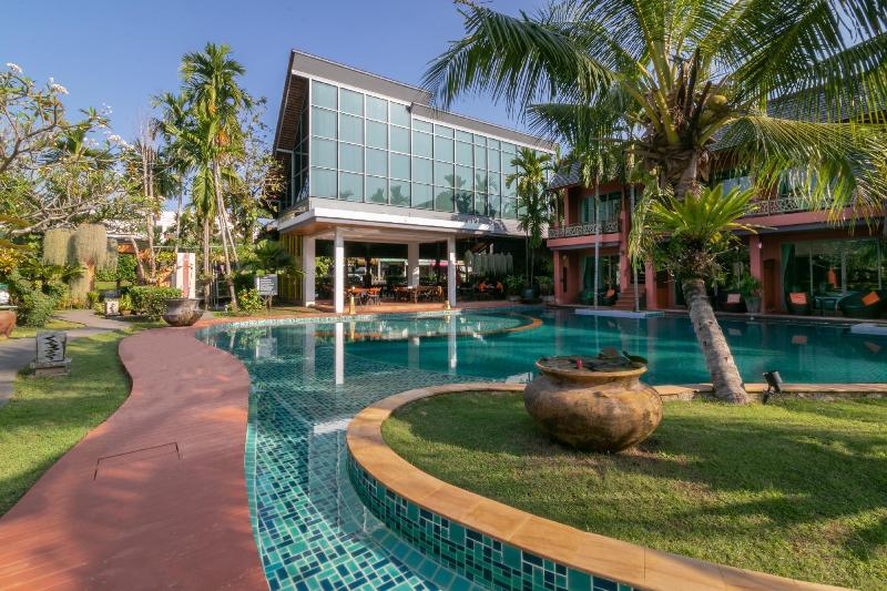 Mai Morn Resort SHA+ - Havuz