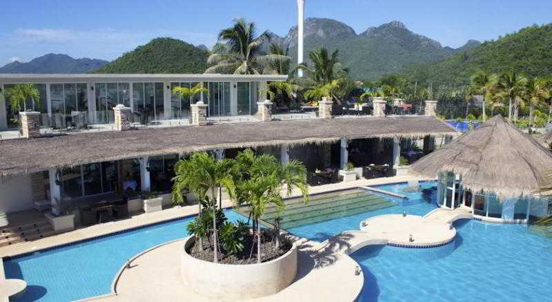 Oriental Beach Pearl Resort fotoÄŸrafÄ±