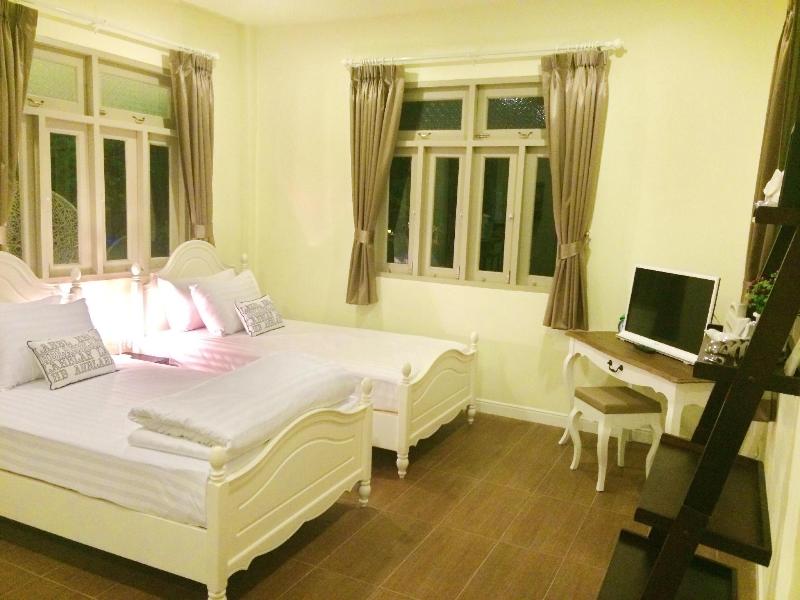 Perennial Resort - Genel