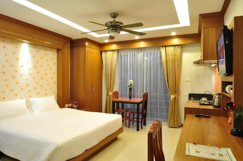 Green Harbor Hotel  Service Apartment - Oda