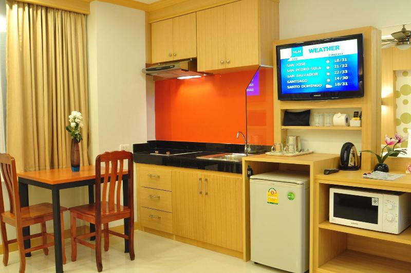 Green Harbor Hotel  Service Apartment - Oda
