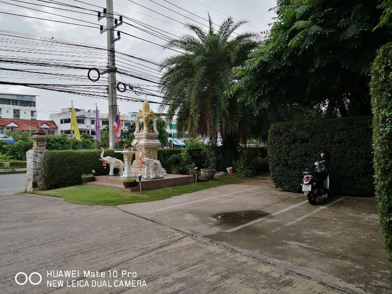 Baan Suksiri Hotel - Genel
