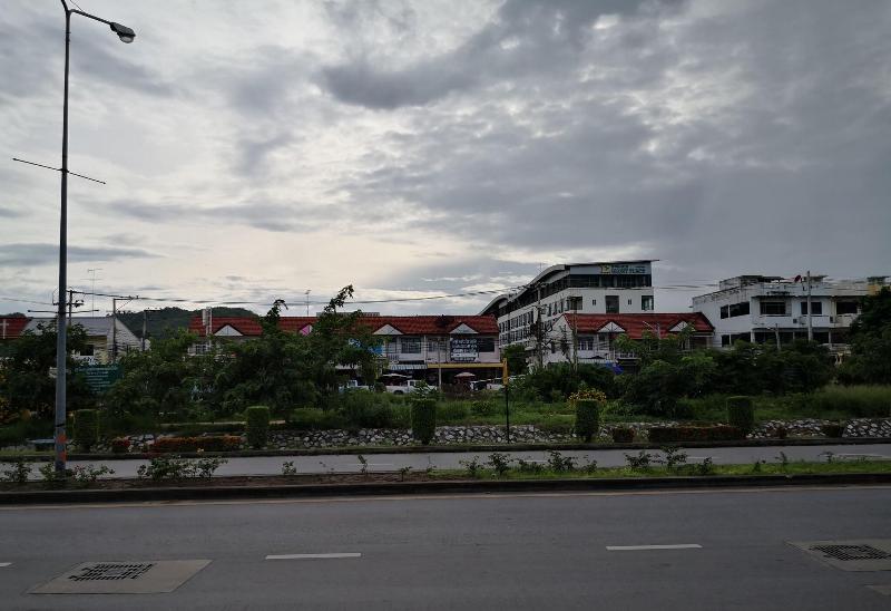 Baan Suksiri Hotel - Genel