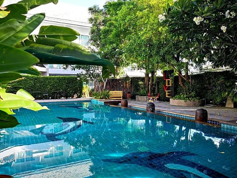 Baan Suksiri Hotel - Genel