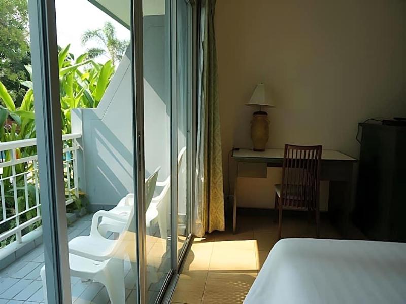 Baan Suksiri Hotel - Genel