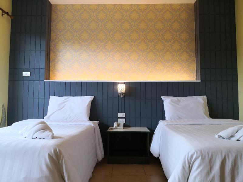 Baan Suksiri Hotel - Oda
