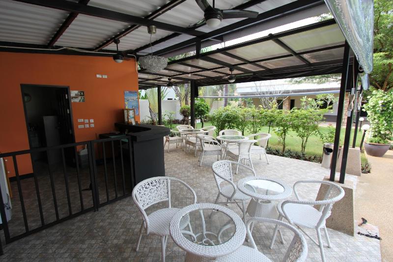 Babylon Pool Villas - Lobi