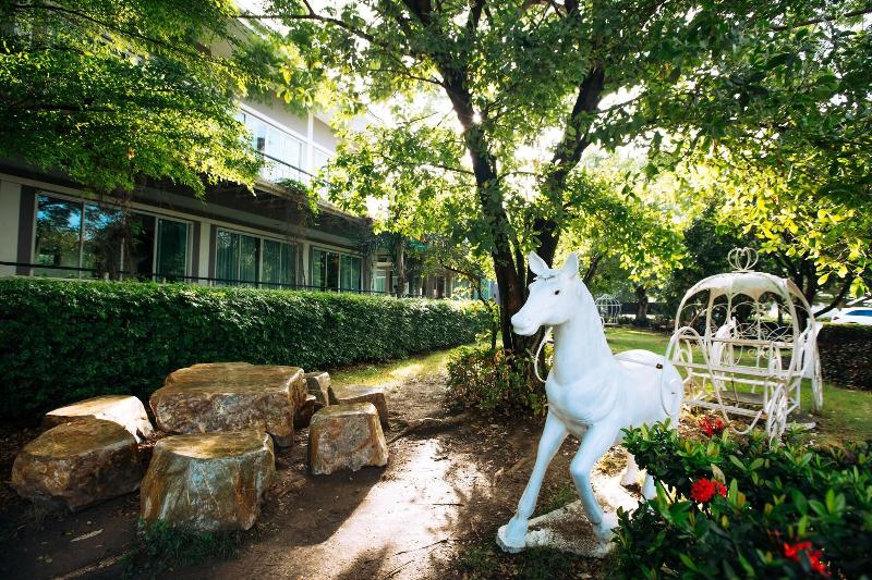 The Cavalli Casa Resort - Lobi