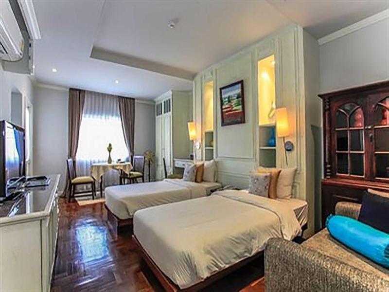 At Pingnakorn Nimmanhaemin Hotel - Oda
