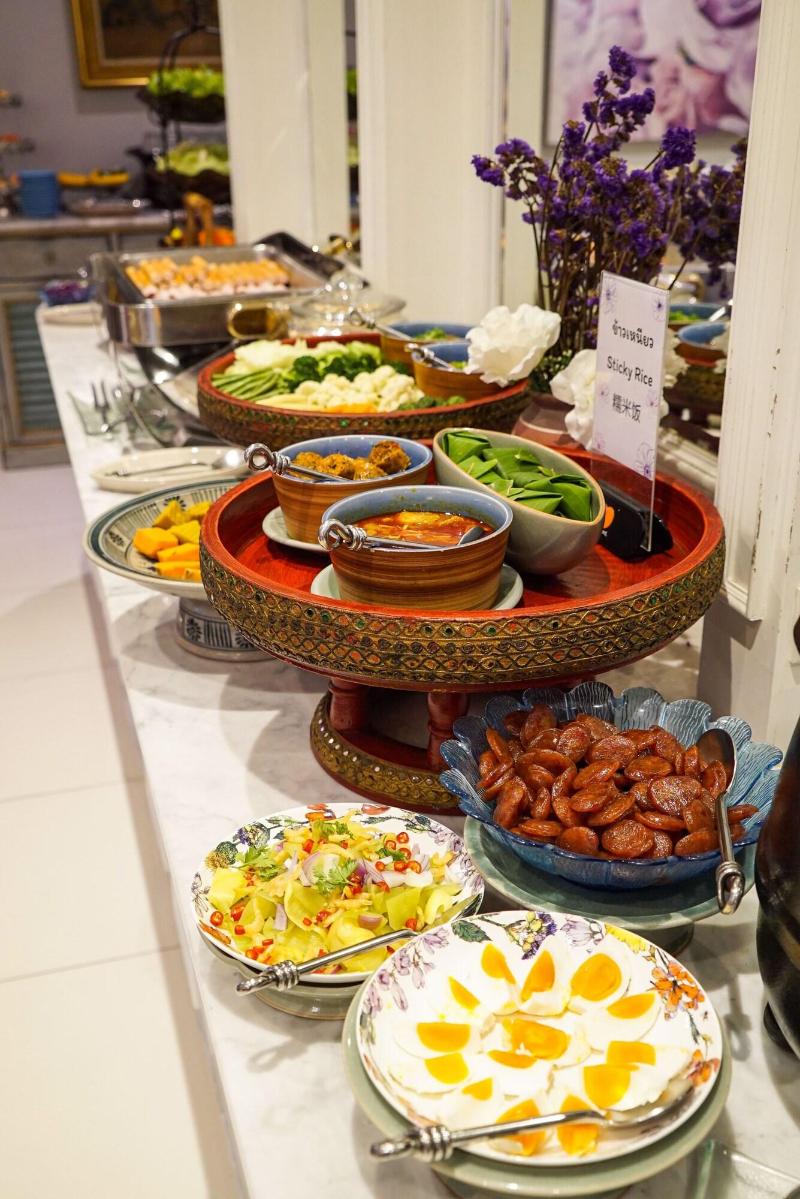 At Pingnakorn Nimmanhaemin Hotel - Restoran