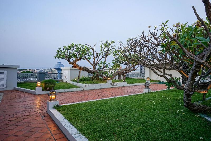 At Pingnakorn Nimmanhaemin Hotel - Teras