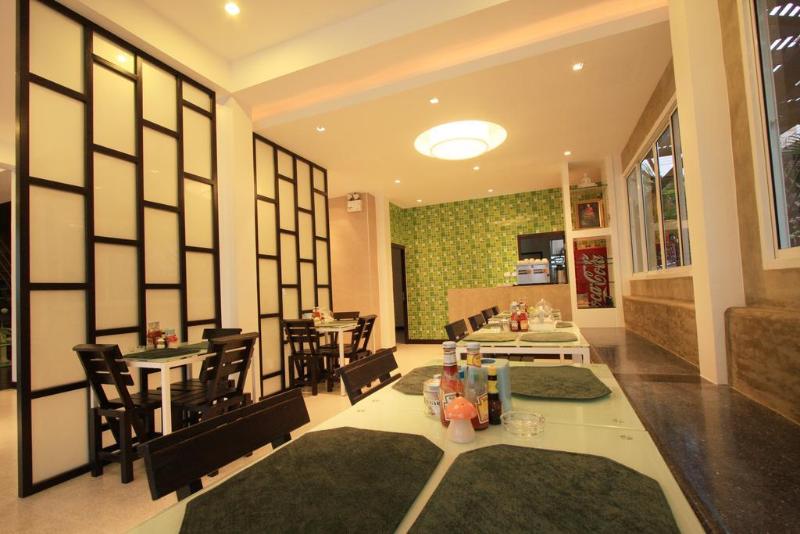 Chaba Place - Genel