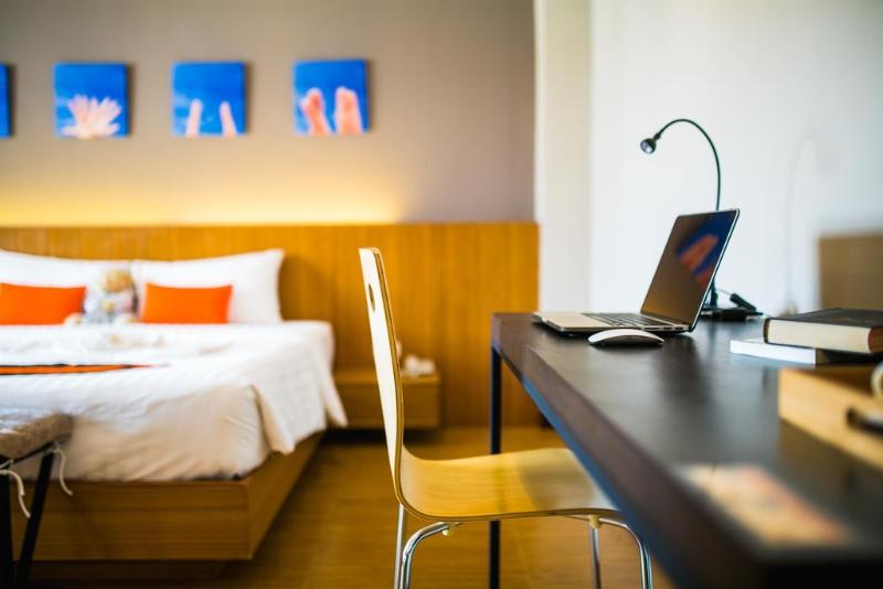 De Hug Hotel And Residence - Genel