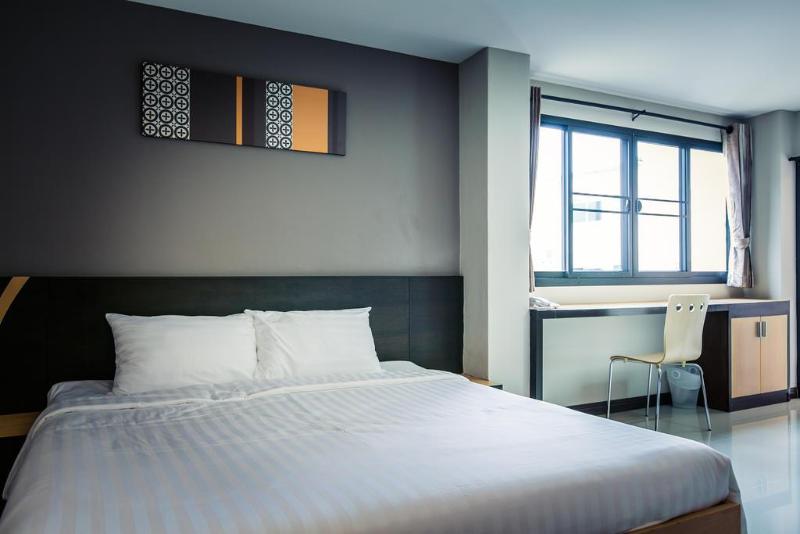 De Hug Hotel And Residence - Genel