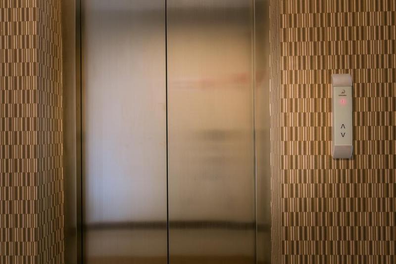 De Hug Hotel And Residence - Genel