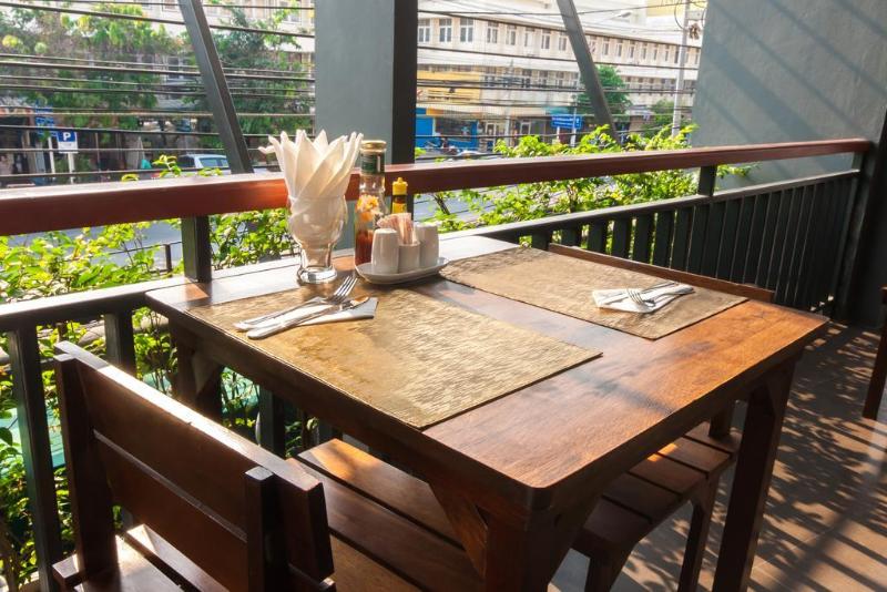 Baan Nilrath - Genel