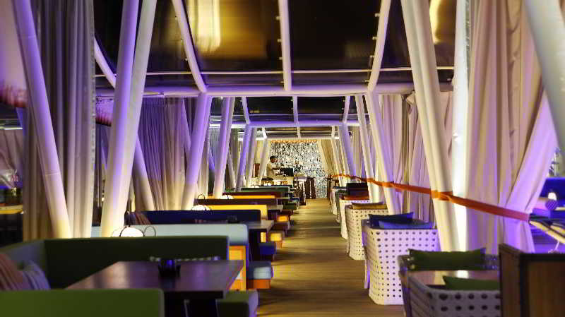 TS Suites Seminyak Bali fotoÄŸrafÄ±