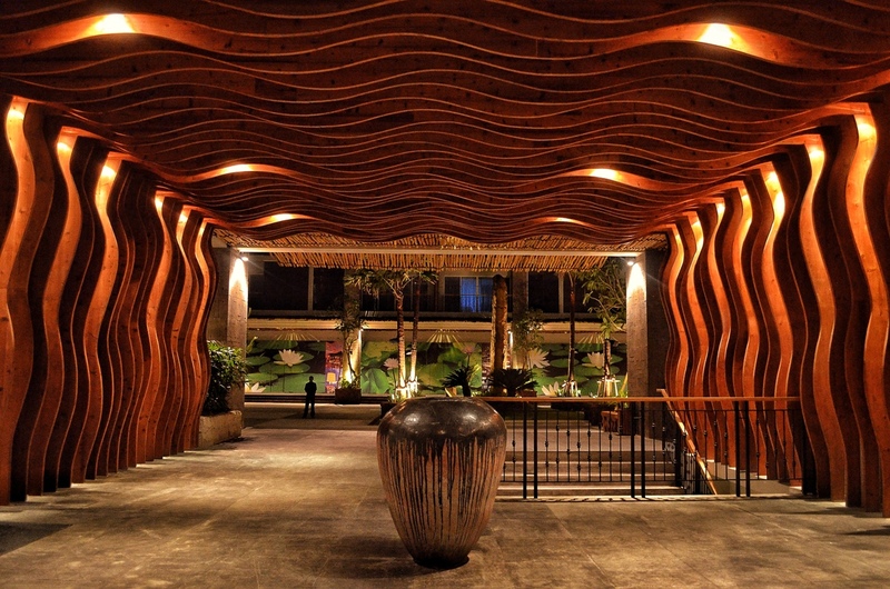 TS Suites Seminyak Bali - Genel