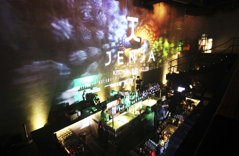 TS Suites Seminyak Bali - Genel