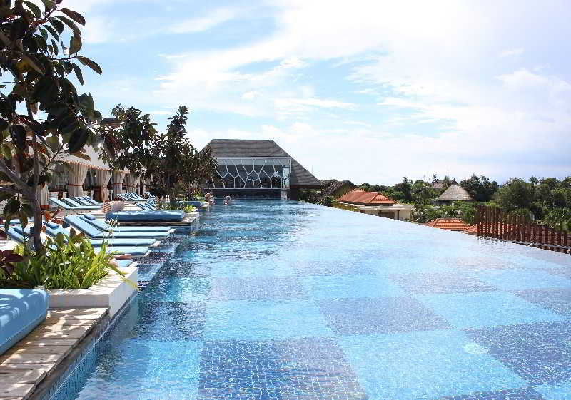 TS Suites Seminyak Bali fotoÄŸrafÄ±