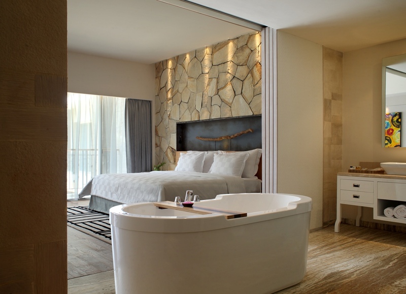 TS Suites Seminyak Bali - Oda