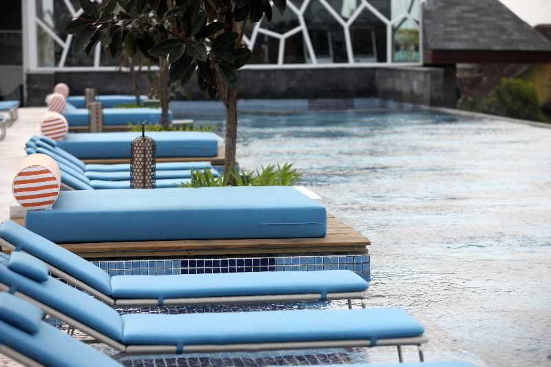 TS Suites Seminyak Bali fotoÄŸrafÄ±