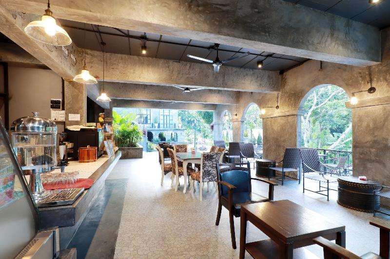 Capital O 464 At Nata Chiangmai Chic Jungle - Restoran