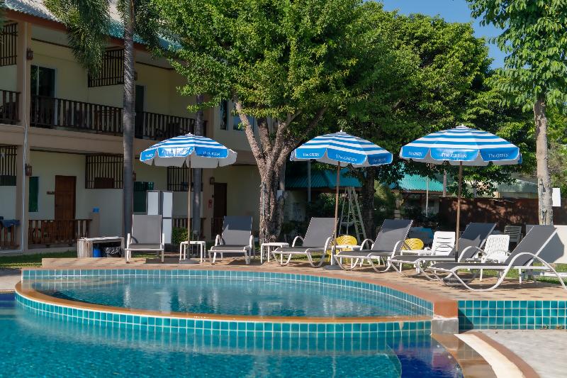 The Green Beach Resort - Havuz