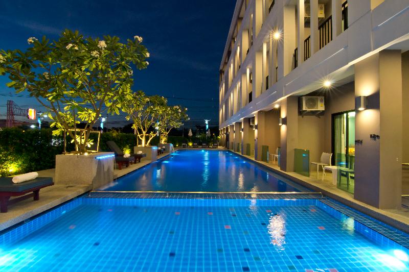 Hotel J Residence - Havuz