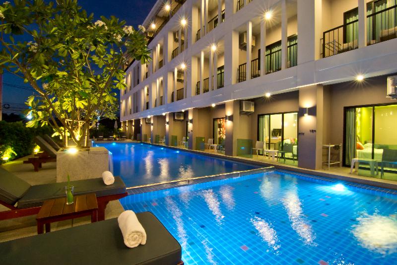 Hotel J Residence - Havuz