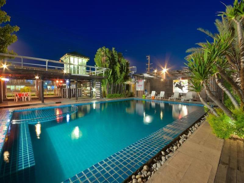 Season Palace Huahin Hotel - Havuz