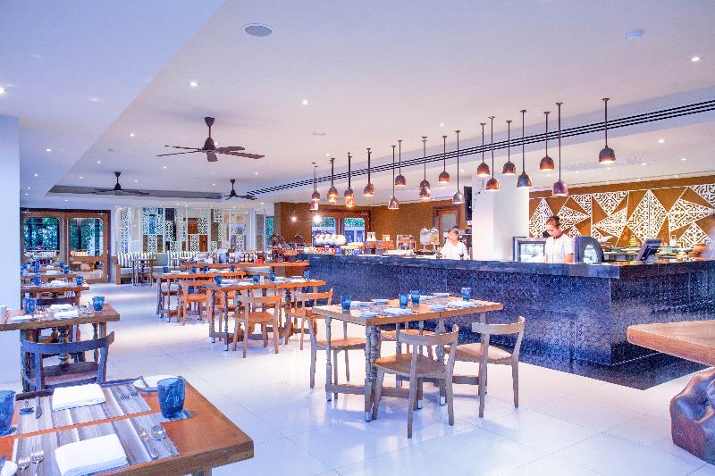 Zenmaya Oceanfront Phuket Trademark Collection - Bar