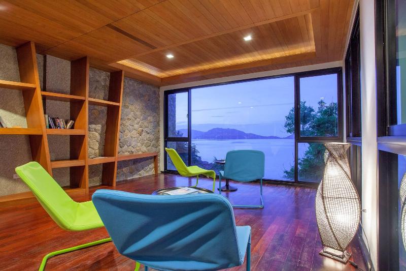 Zenmaya Oceanfront Phuket Trademark Collection - Genel