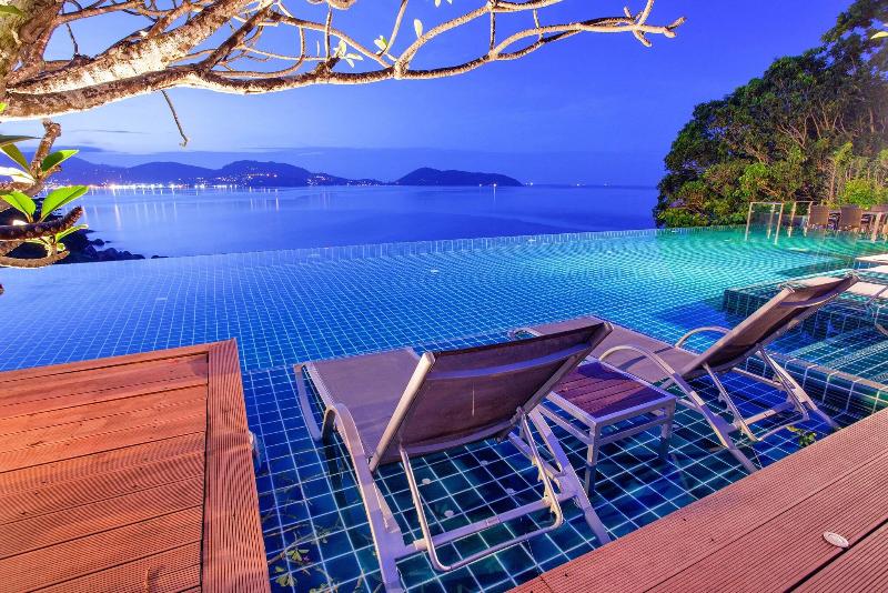 Zenmaya Oceanfront Phuket Trademark Collection - Havuz