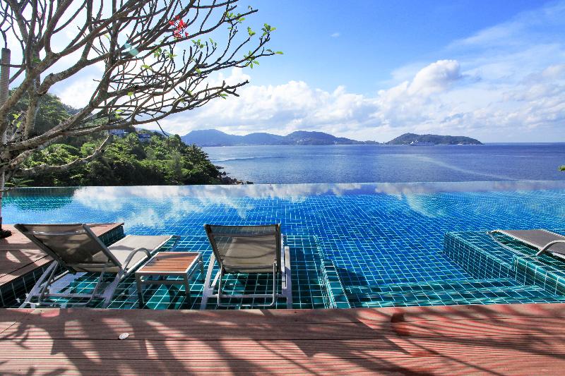 Zenmaya Oceanfront Phuket Trademark Collection - Havuz