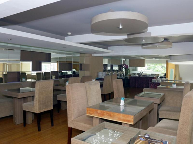 Vio Pasteur Bandung - Managed by Dafam Hotels - Restoran