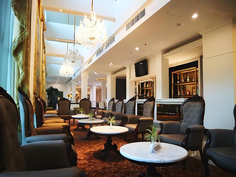 Grand Mahkota Hotel Pontianak - Bar