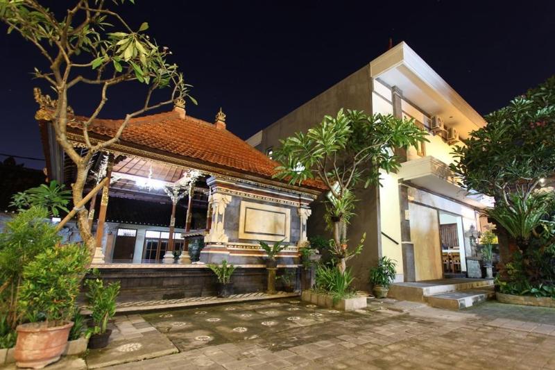 Surya Inn - Genel