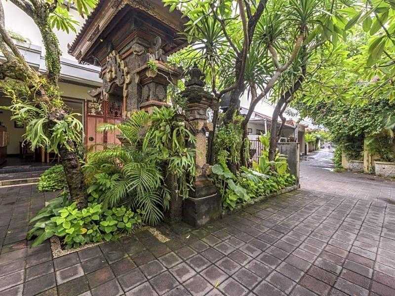 Surya Inn - Genel