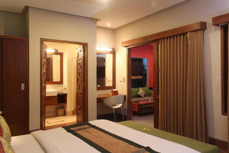 The Green Zhurga Suites - Genel